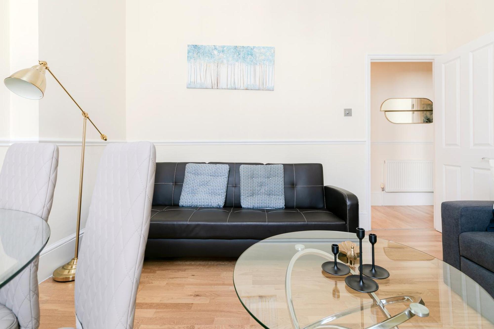 Apartment Natural History Museum London